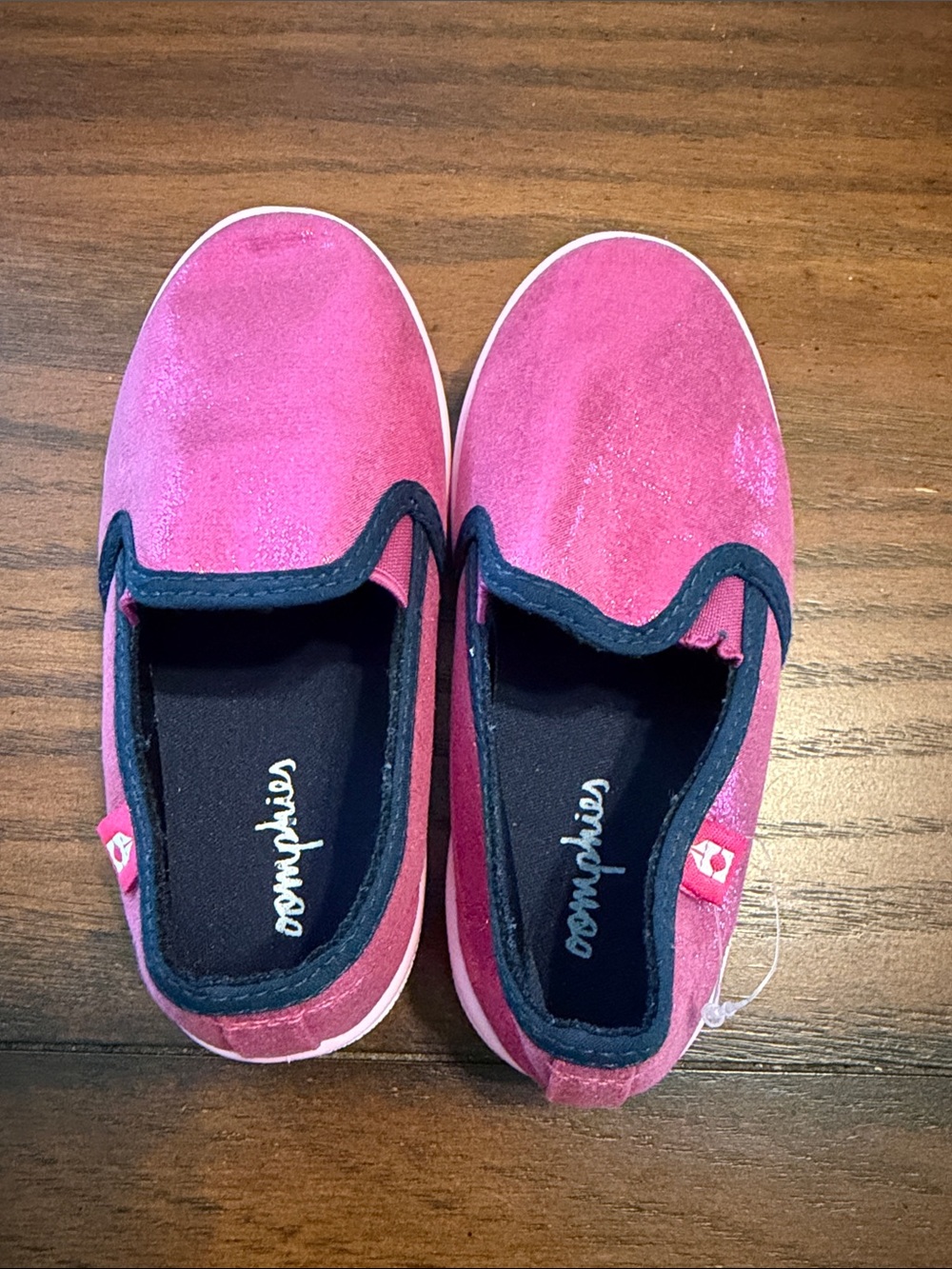 oomphies Girls Slip-On Sneakers in Bright Pink with Navy Trim